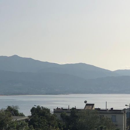 Bel Appartement F3 Vue Sur Le Golfe D'Ajaccio Αζάτσιο Εξωτερικό φωτογραφία